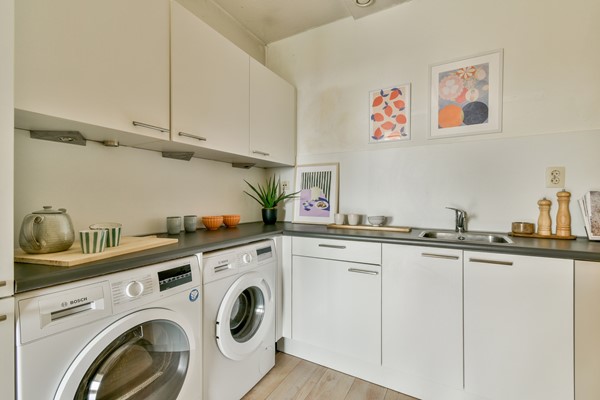Medium property photo - Titus van Rijnstraat 152, 1058 GB Amsterdam